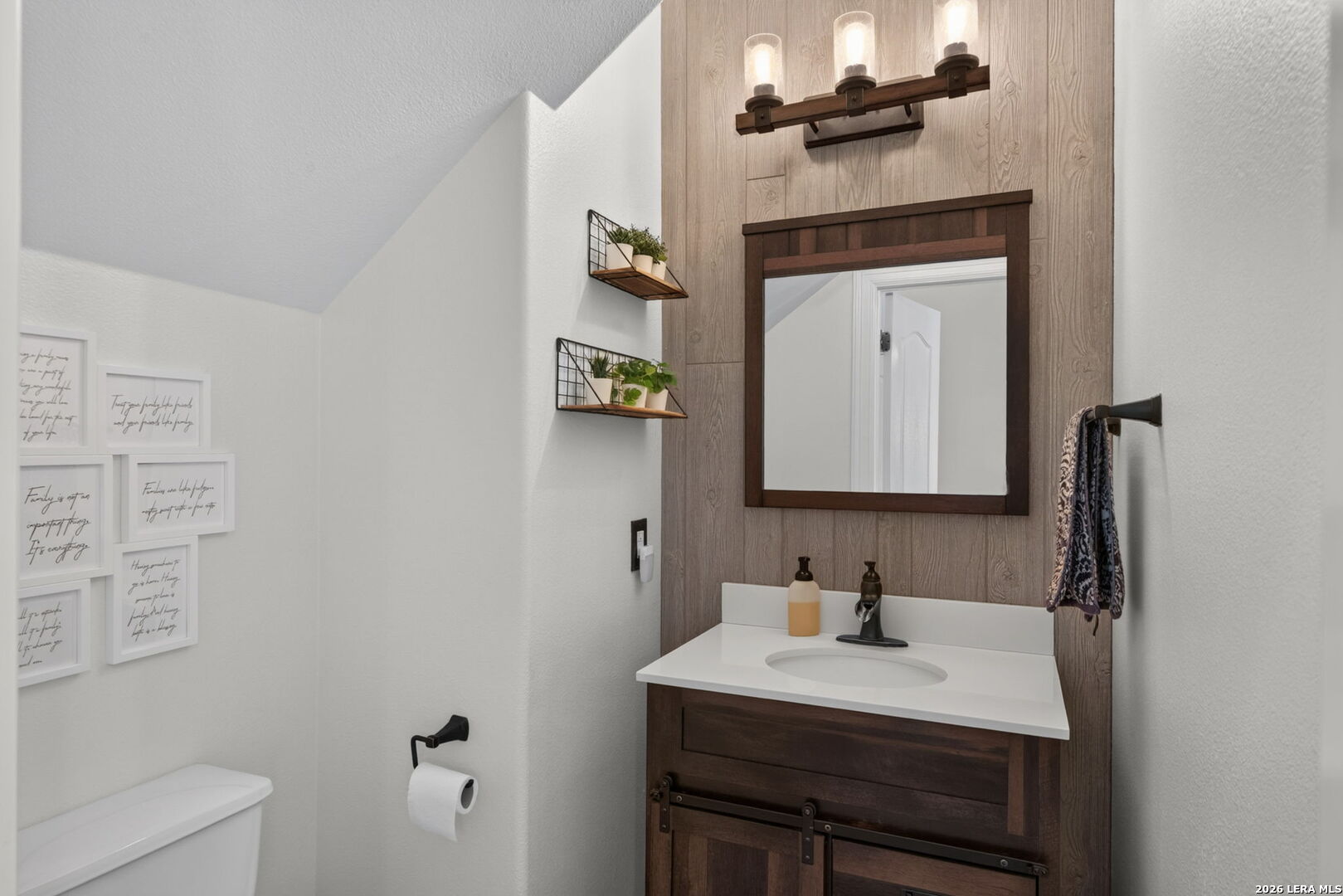 419 HIGHLAND HL