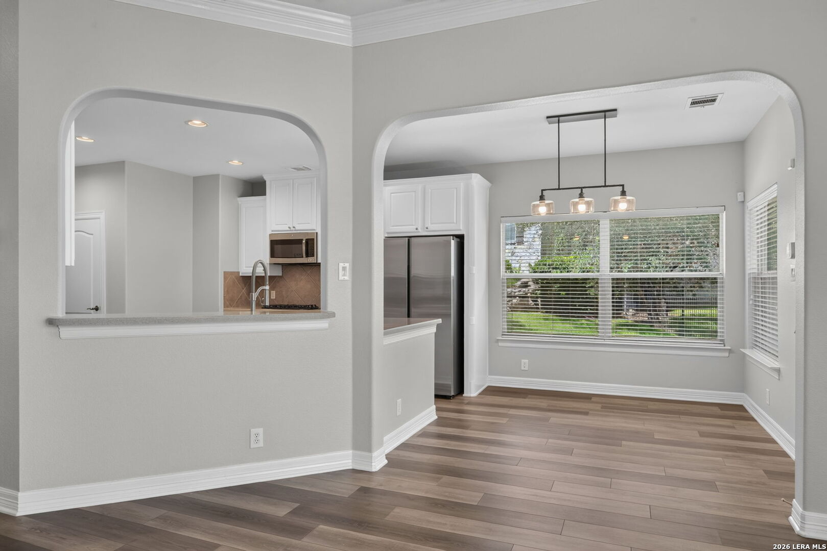 419 HIGHLAND HL