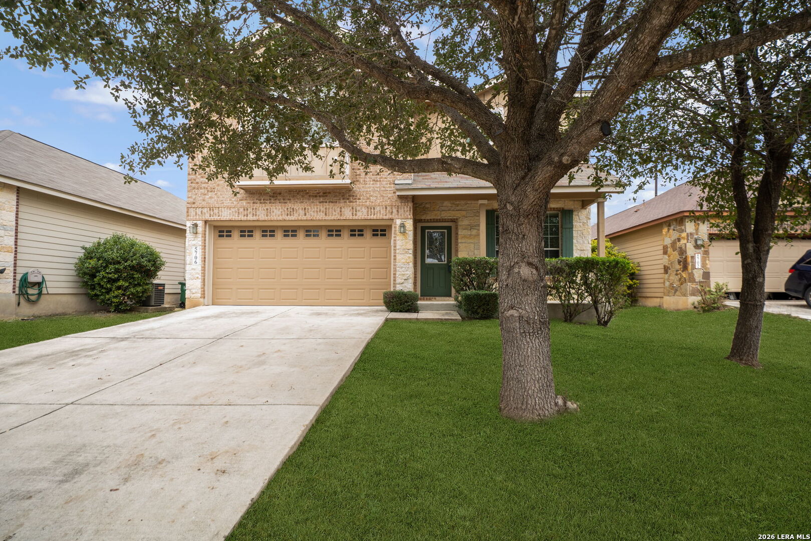 5706 Sendero