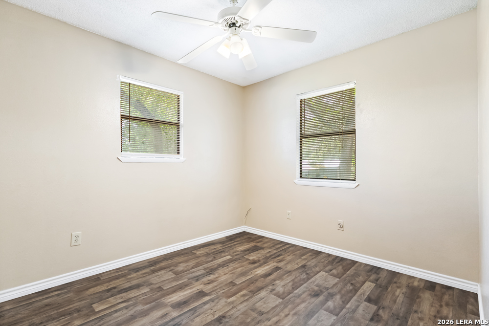 185 BLACK BASS RD