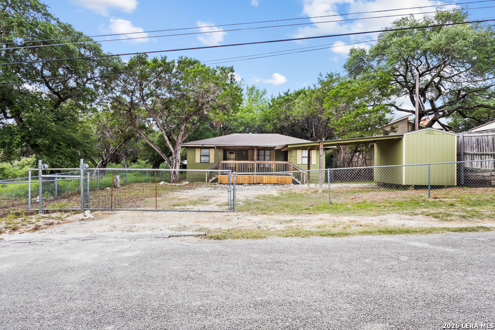 185 BLACK BASS RD