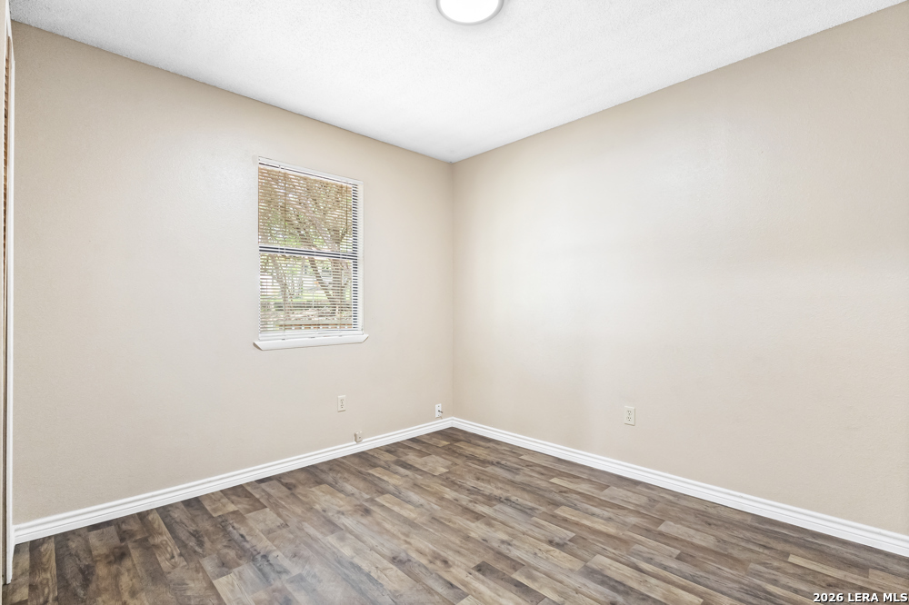 185 BLACK BASS RD