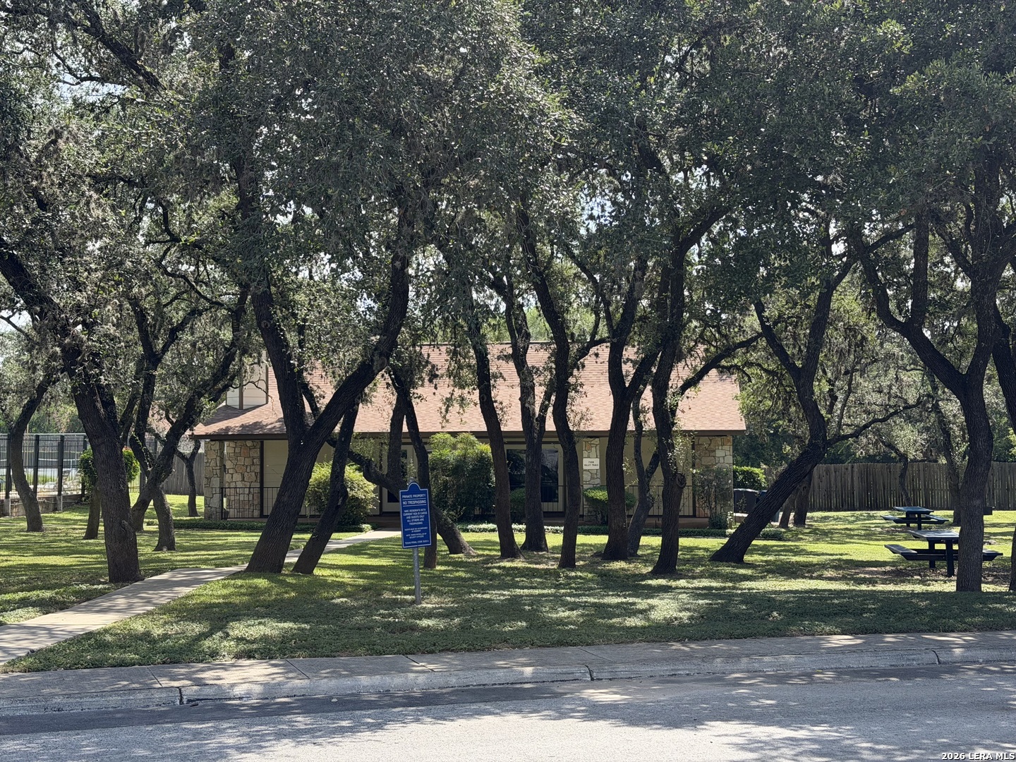 9655 Campton Farms