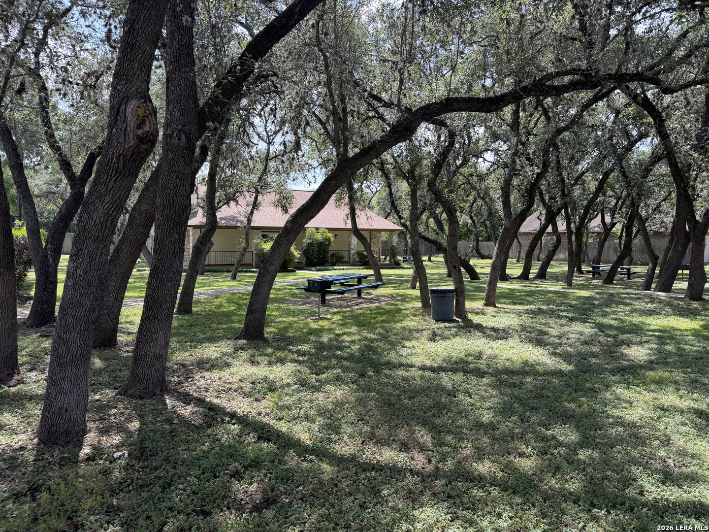 9655 Campton Farms