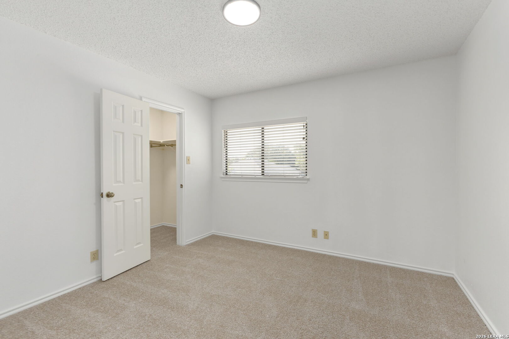 9655 Campton Farms