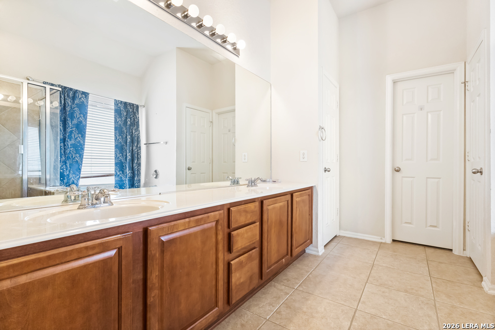 3527 MENDOCINO PARK