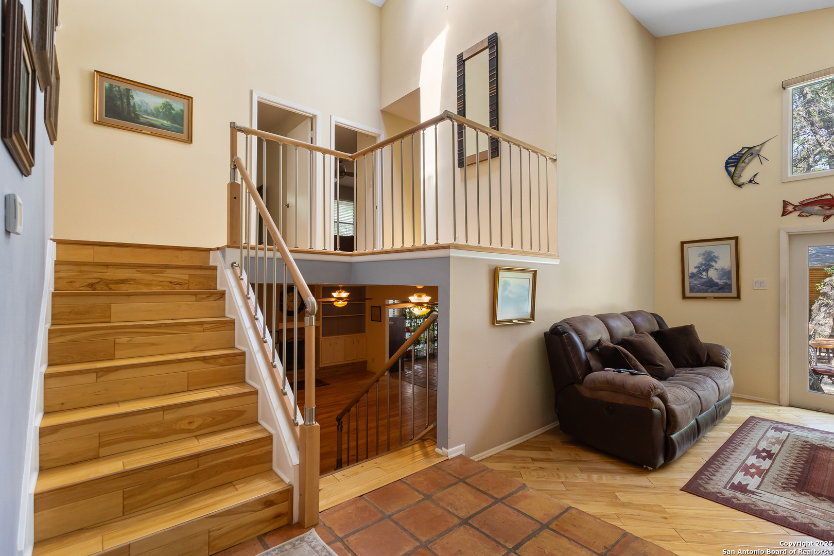 3511 HUNTERS CIR
