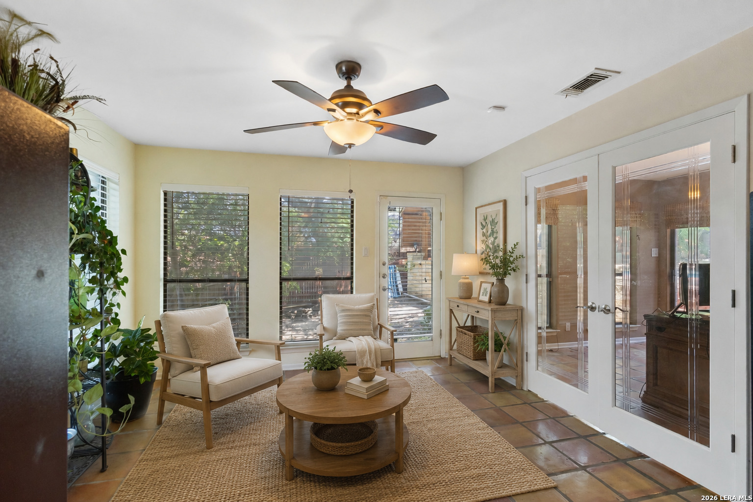 3511 HUNTERS CIR