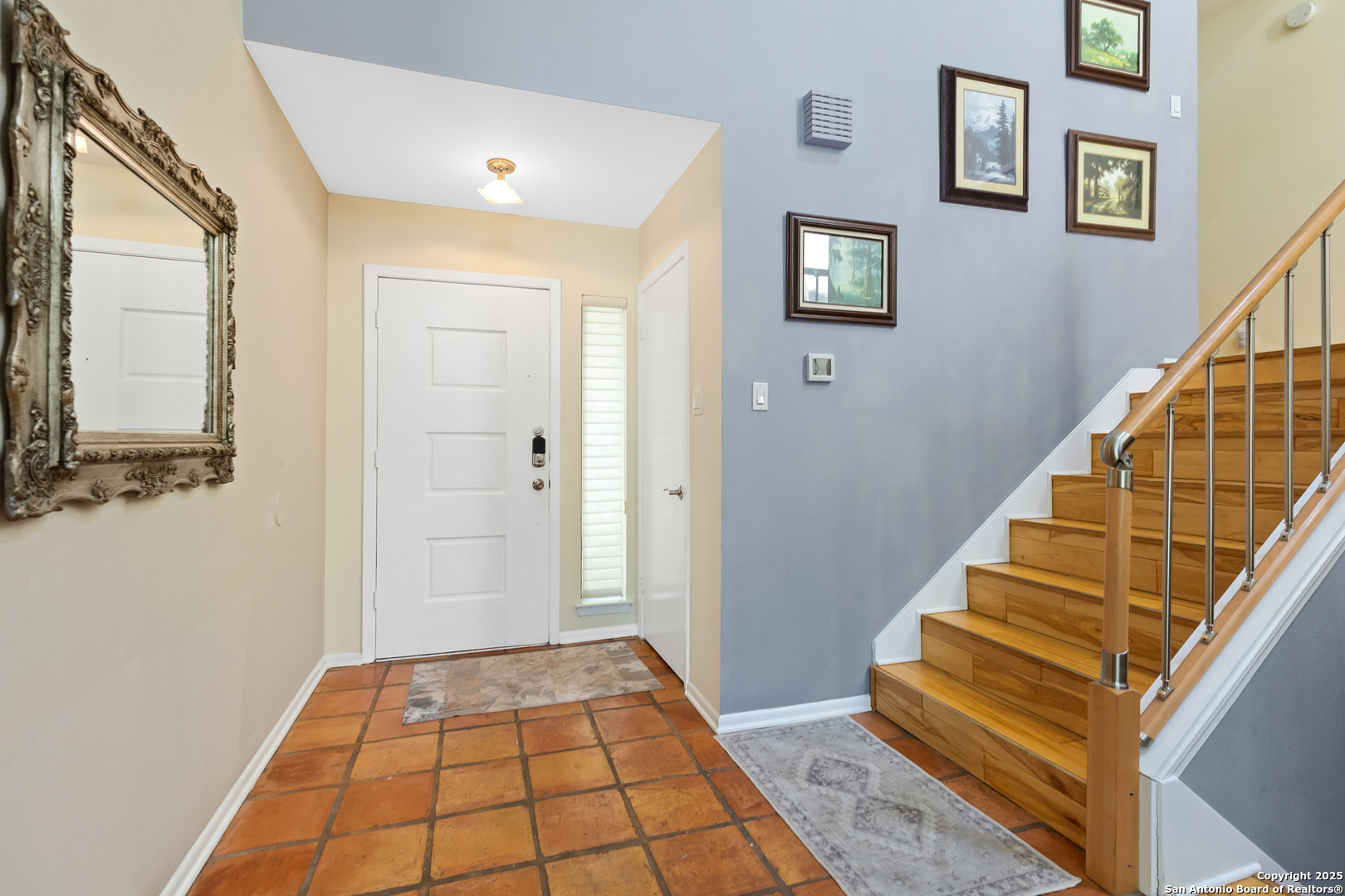 3511 HUNTERS CIR