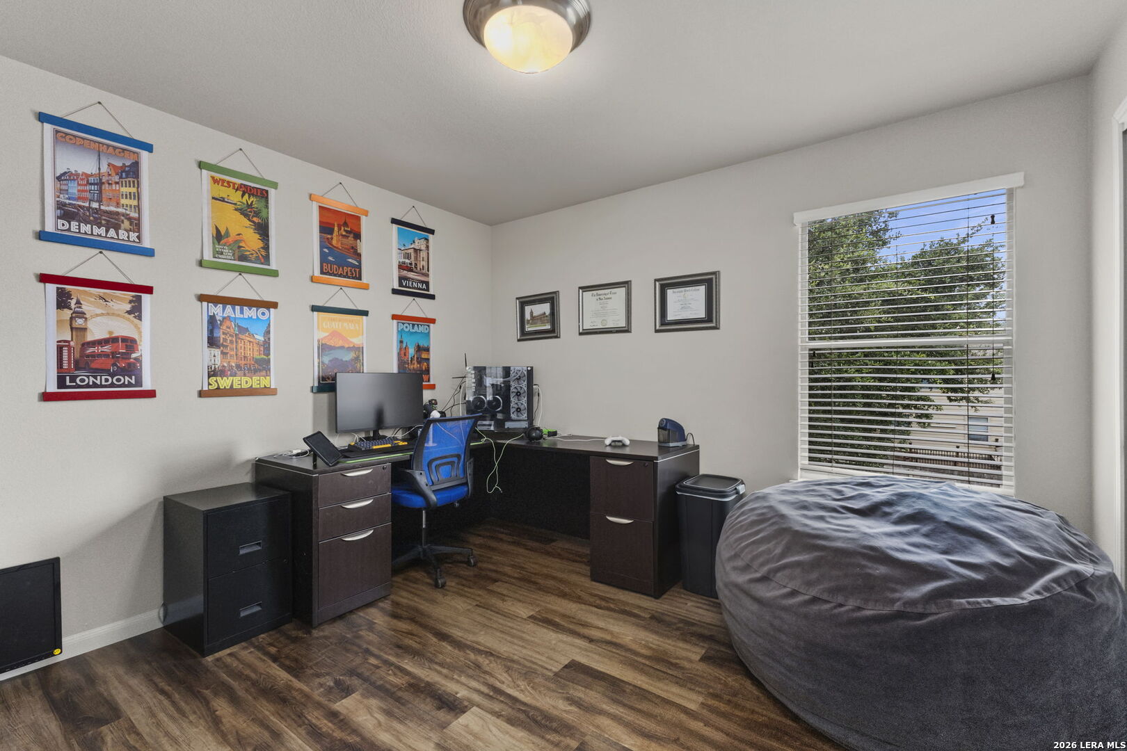 1015 MAGNOLIA BND