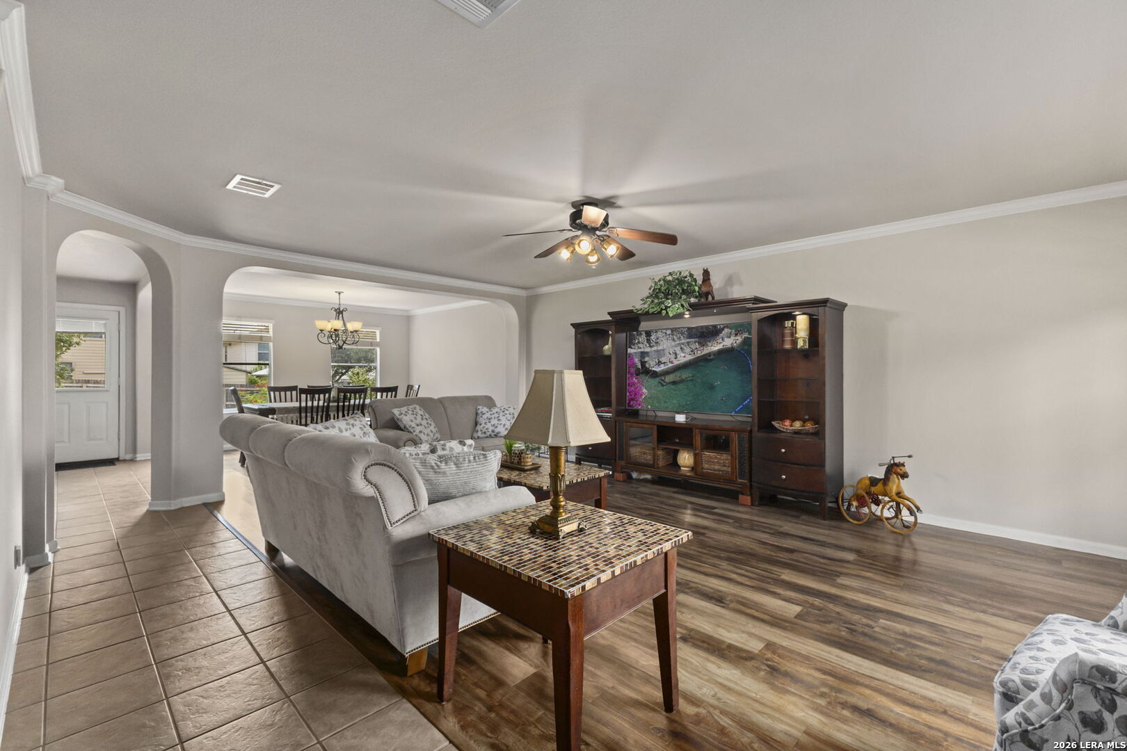 1015 MAGNOLIA BND