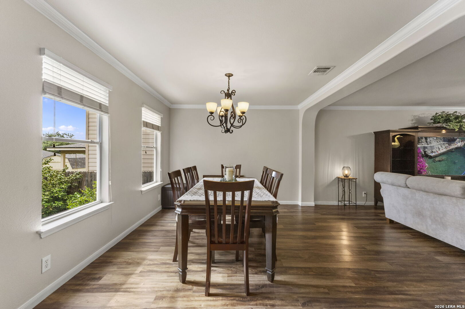 1015 MAGNOLIA BND