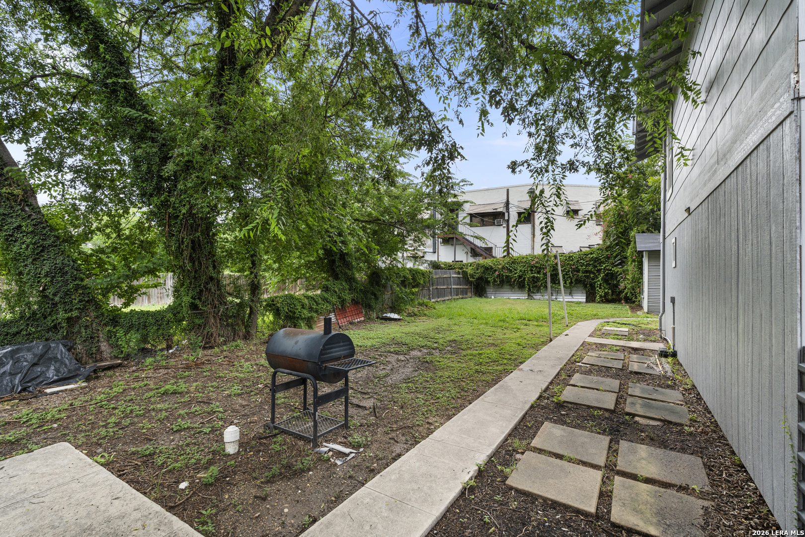 1311 W French Pl
