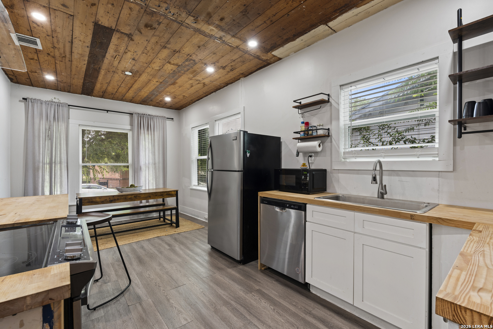 1311 W French Pl
