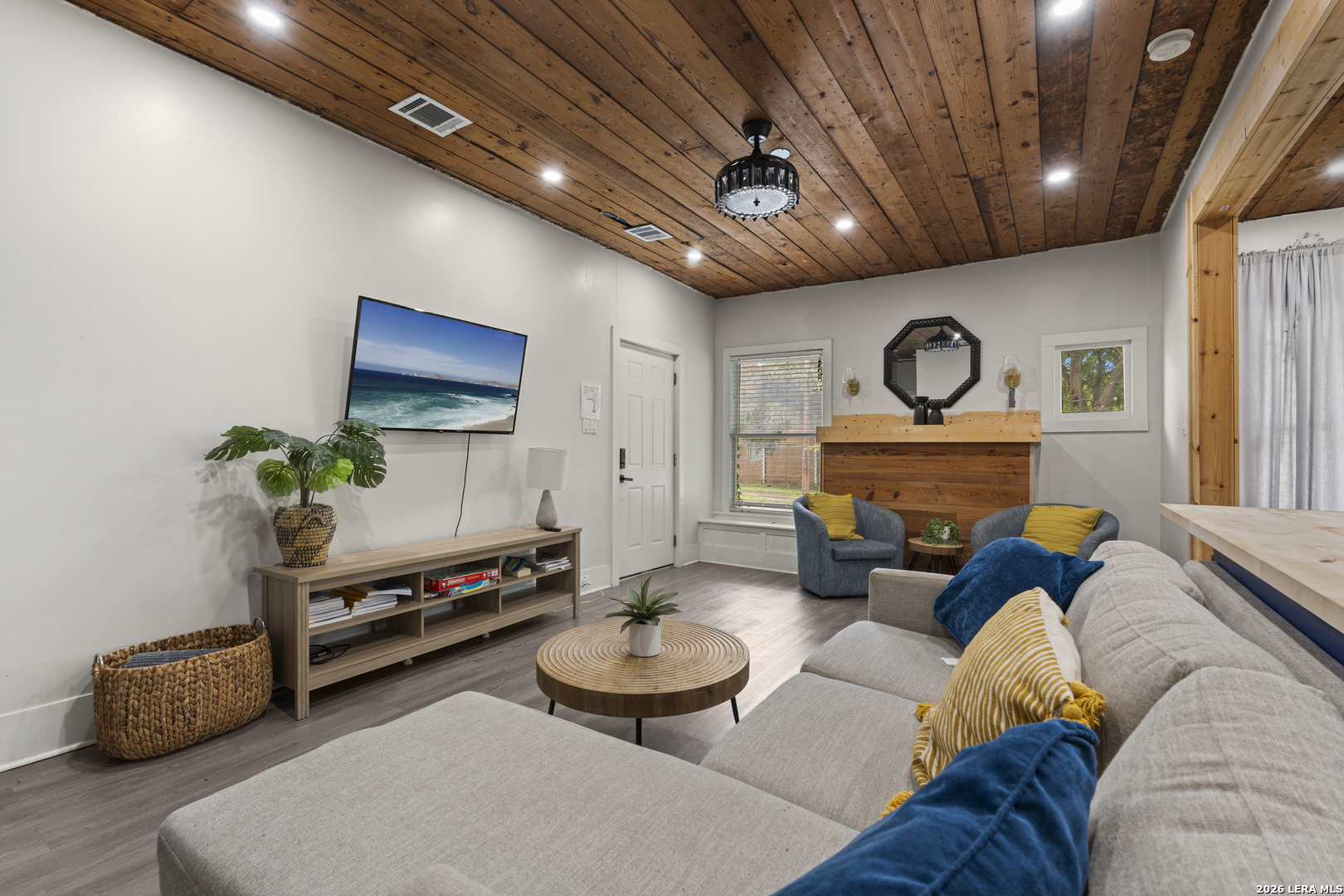 1311 W French Pl