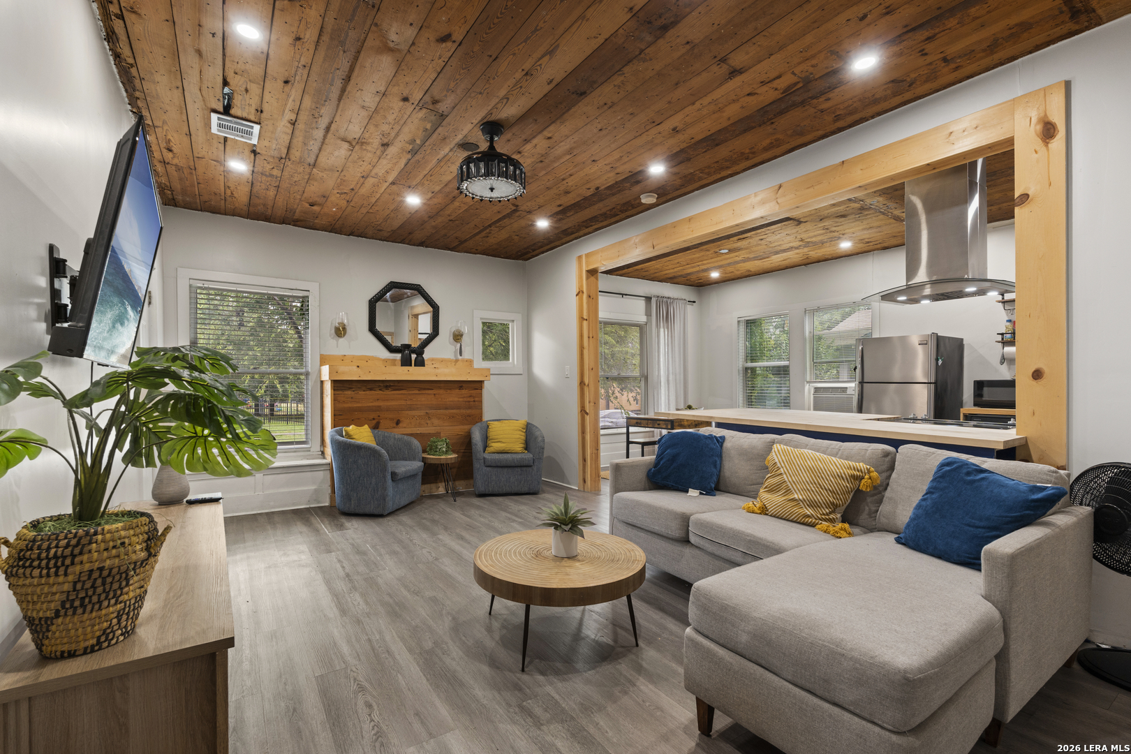 1311 W French Pl
