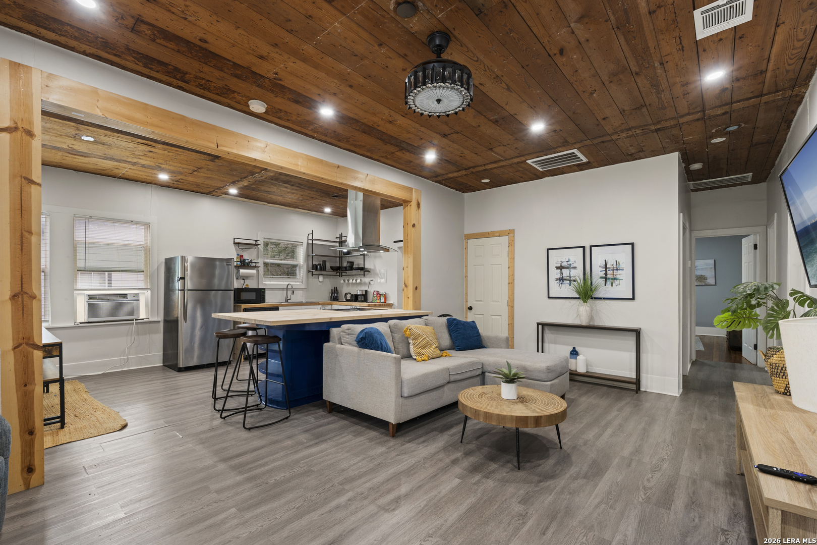 1311 W French Pl