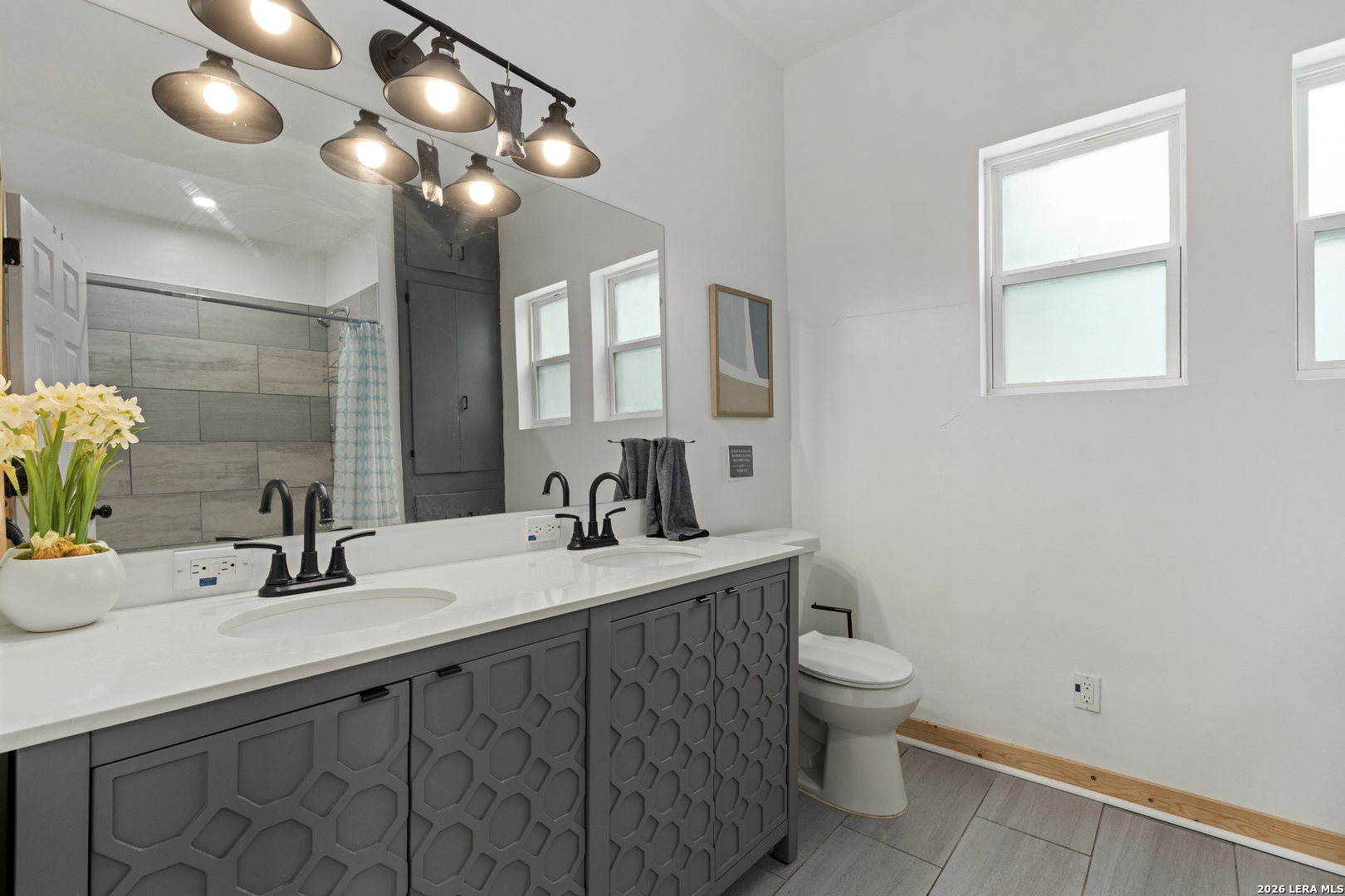 1311 W French Pl
