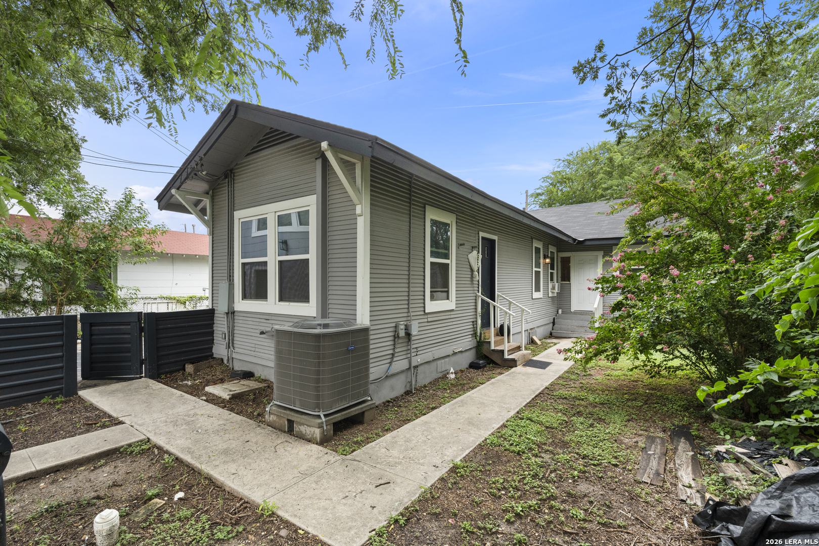 1311 W French Pl