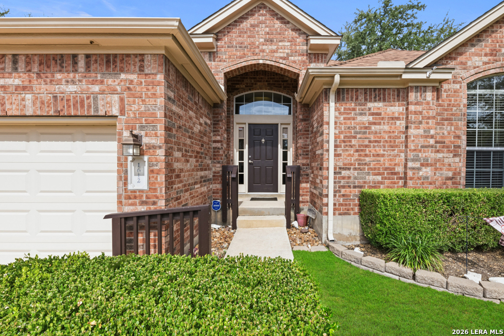 1612 LOOKOUT PT
