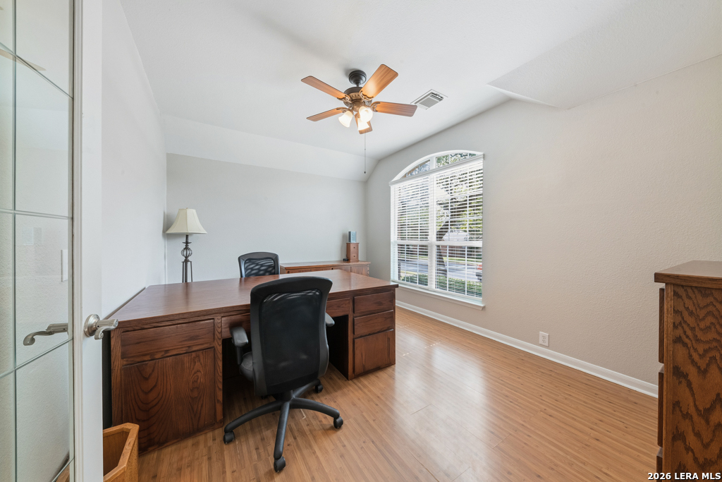 1612 LOOKOUT PT