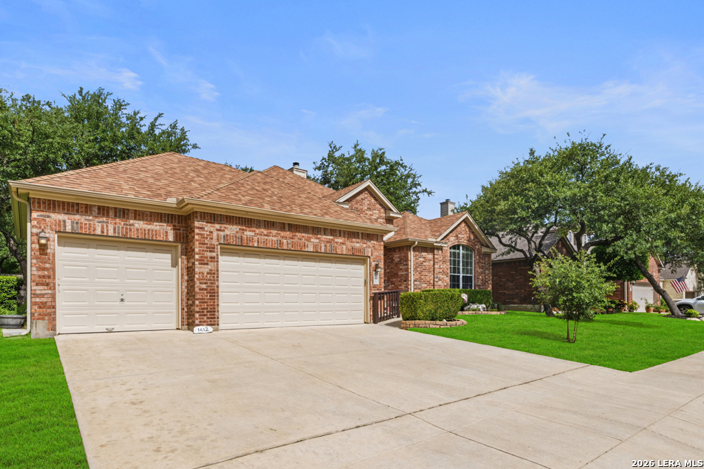 1612 LOOKOUT PT