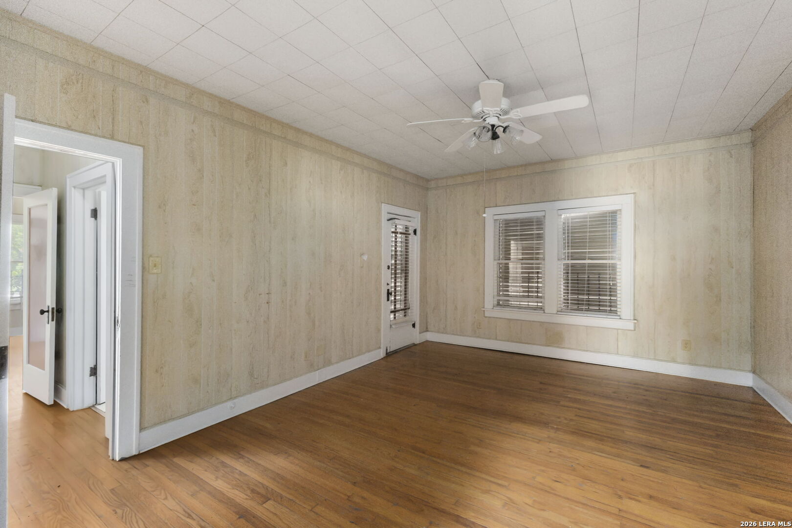 330 BAILEY AVE