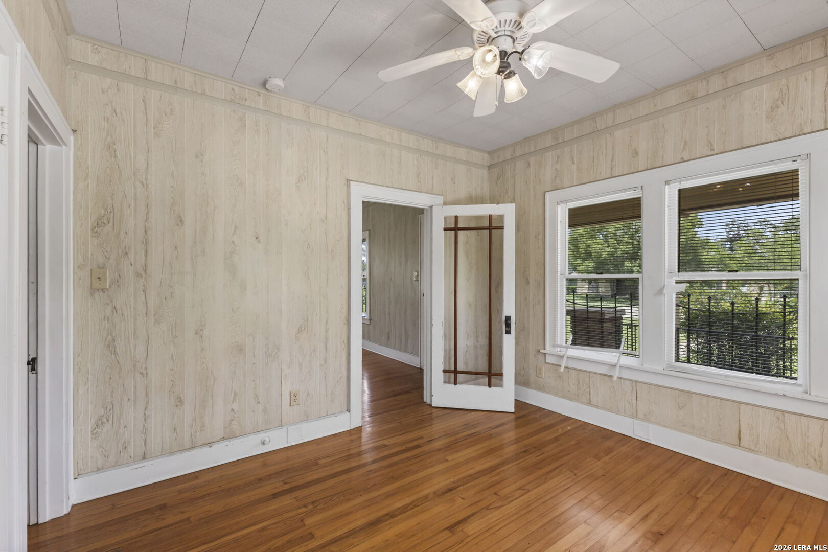 330 BAILEY AVE