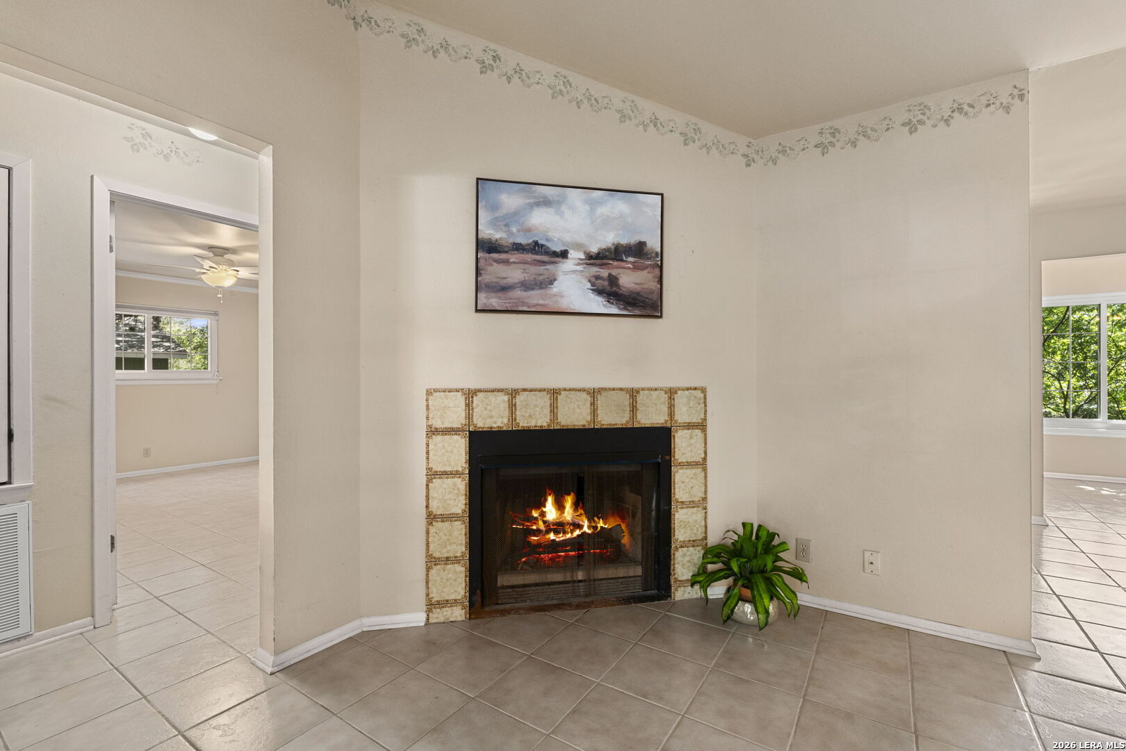 211 DOESKIN DR