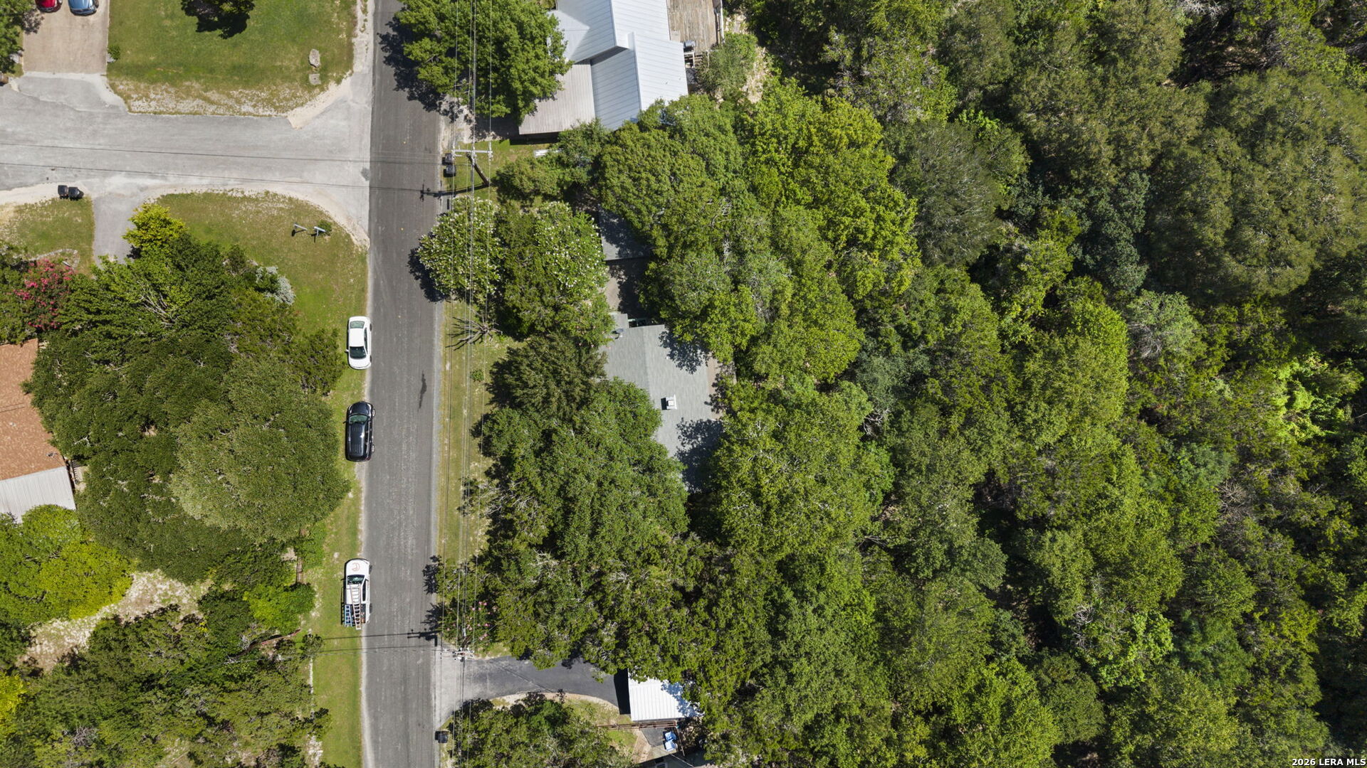 211 DOESKIN DR