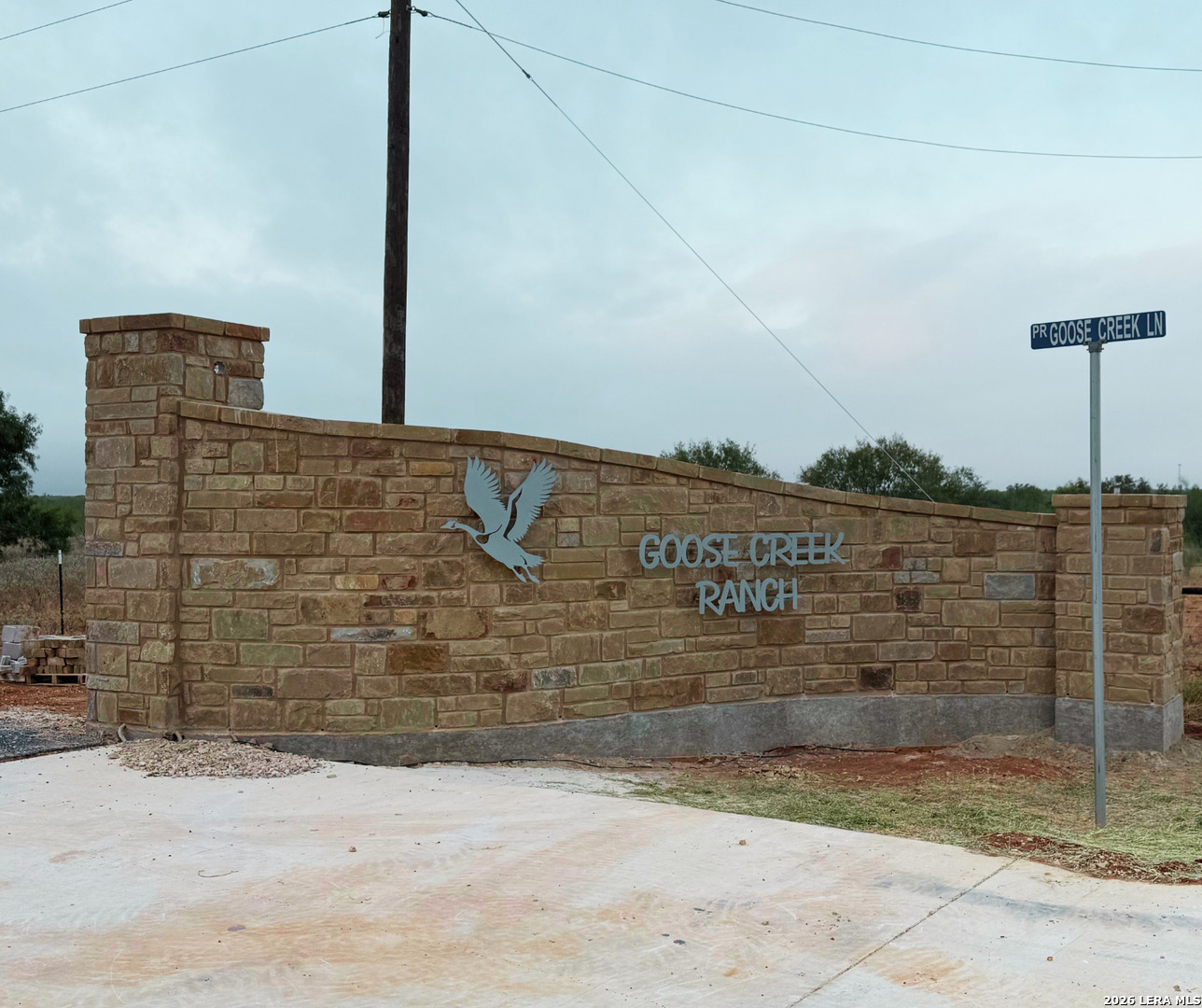 560 Pr Goose Creek