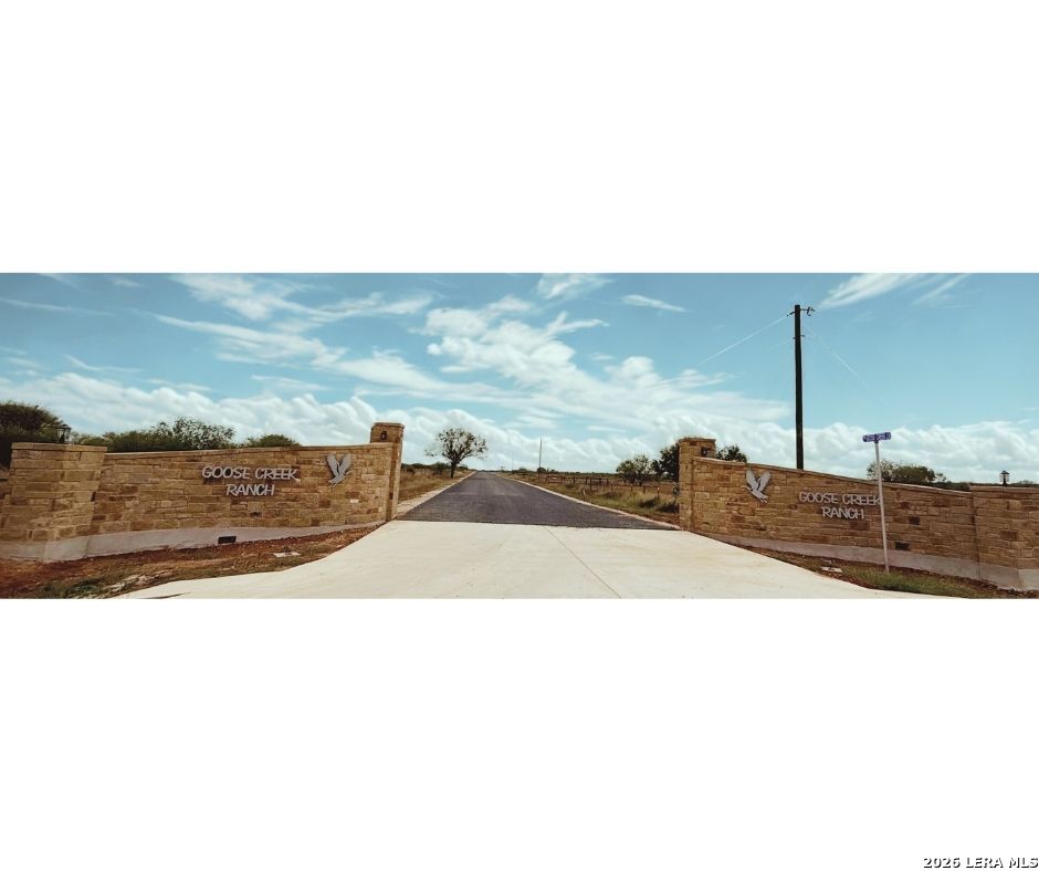 560 Pr Goose Creek