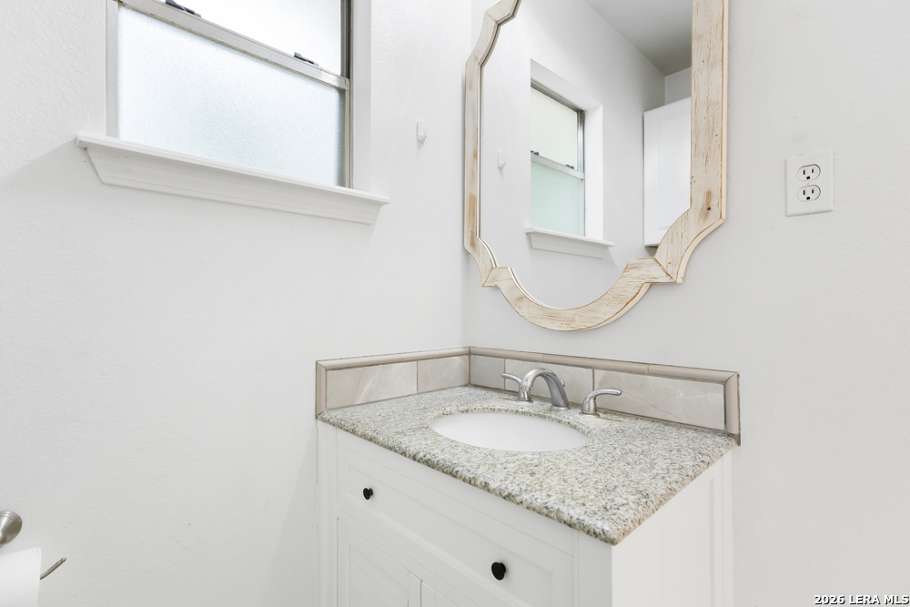 761 WHIPPOORWILL DR Unit: B