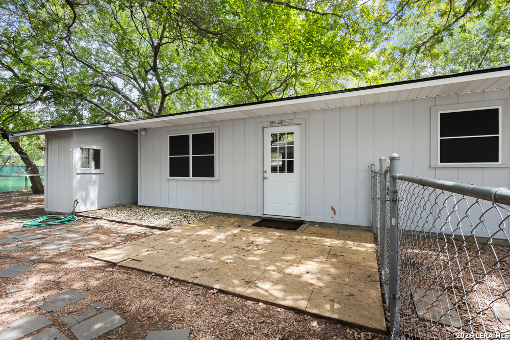 761 WHIPPOORWILL DR Unit: B