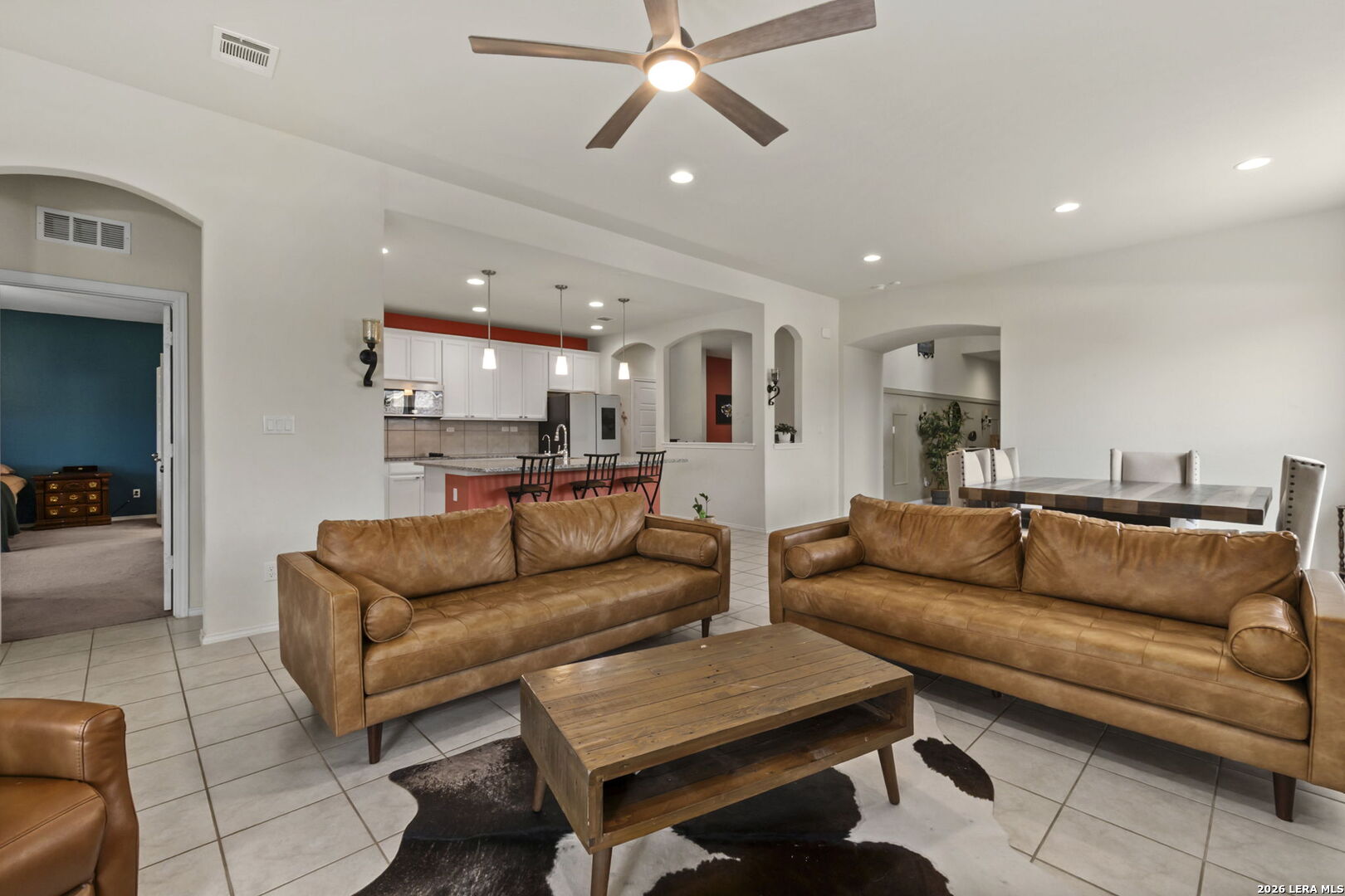 905 Pasture Rose