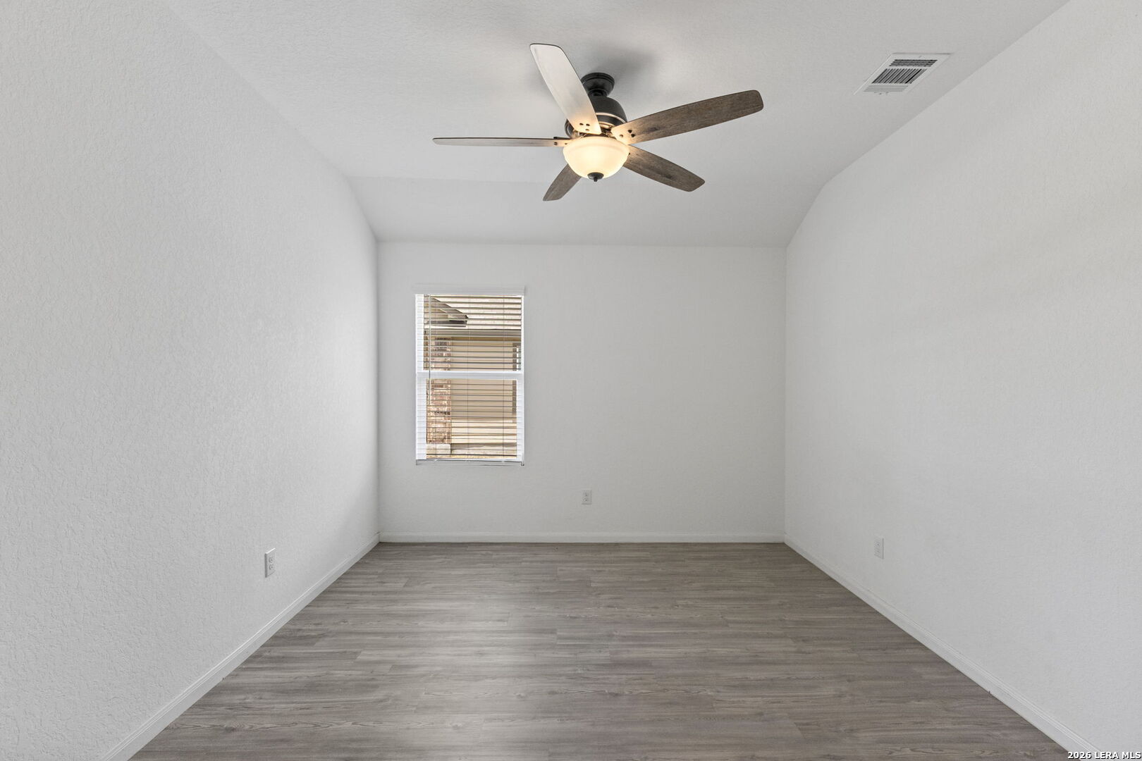 31650 Acacia Vista