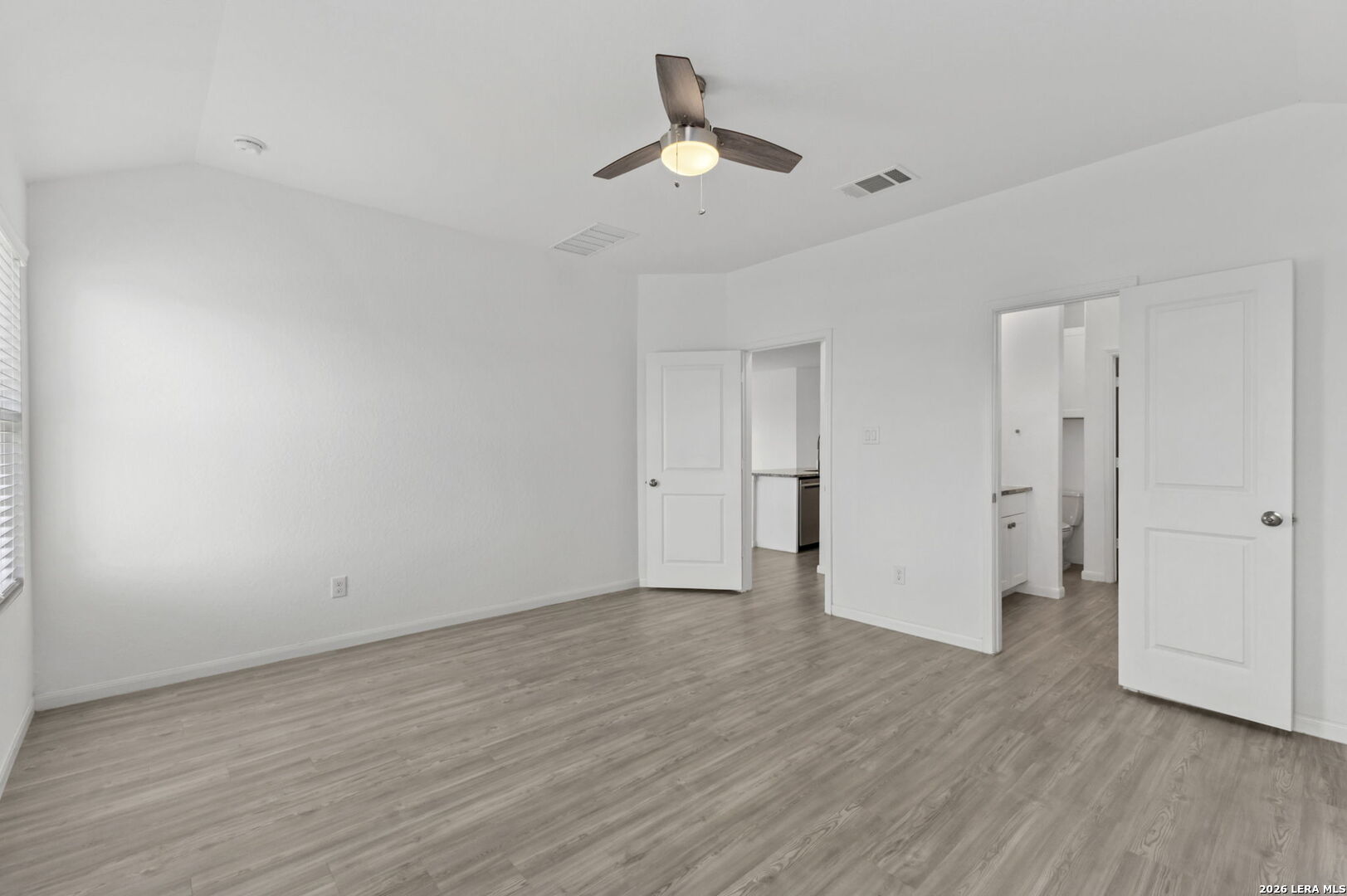 31650 Acacia Vista