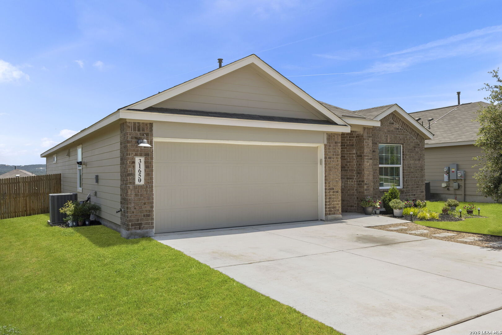 31650 Acacia Vista