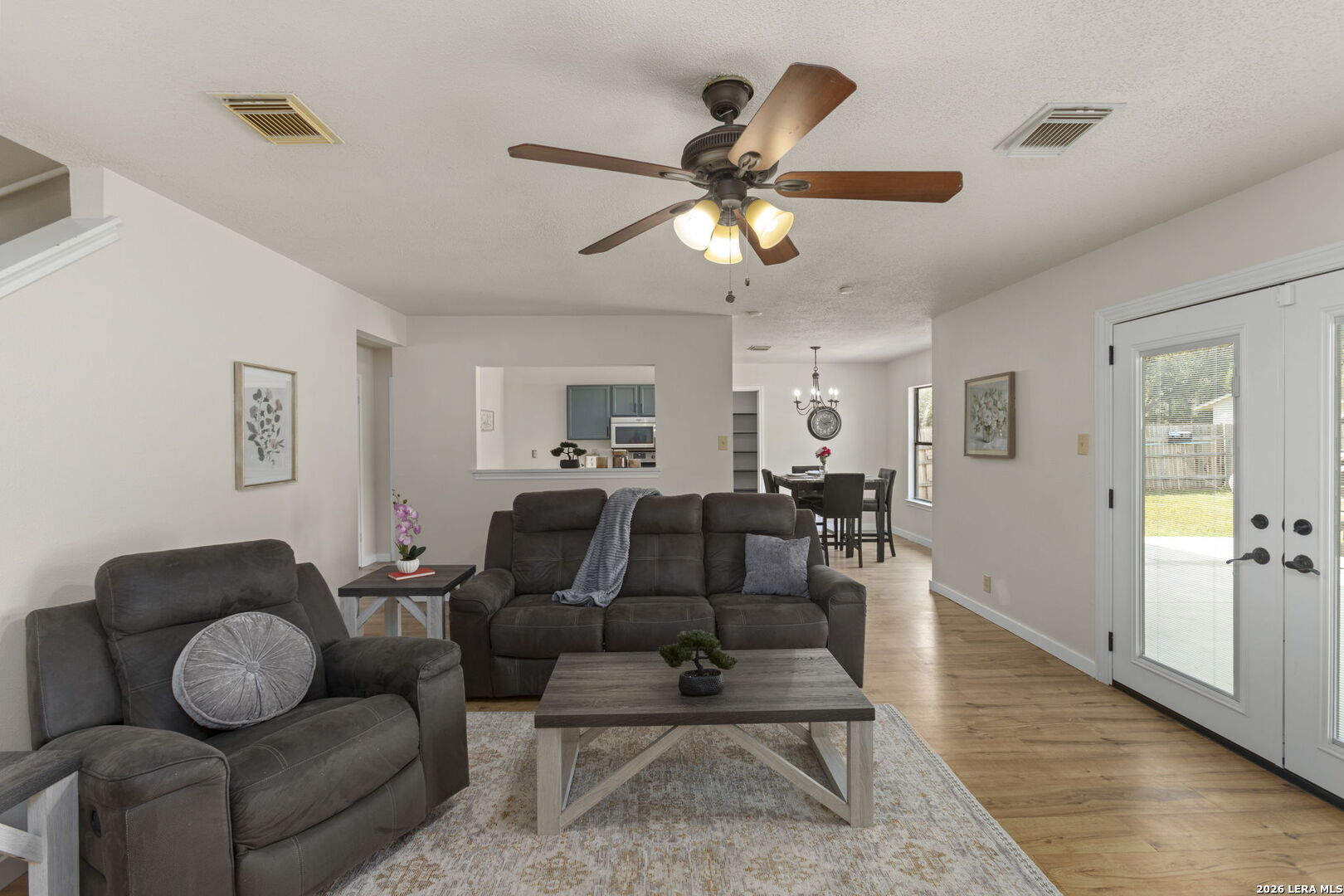 12530 Redrock Oak