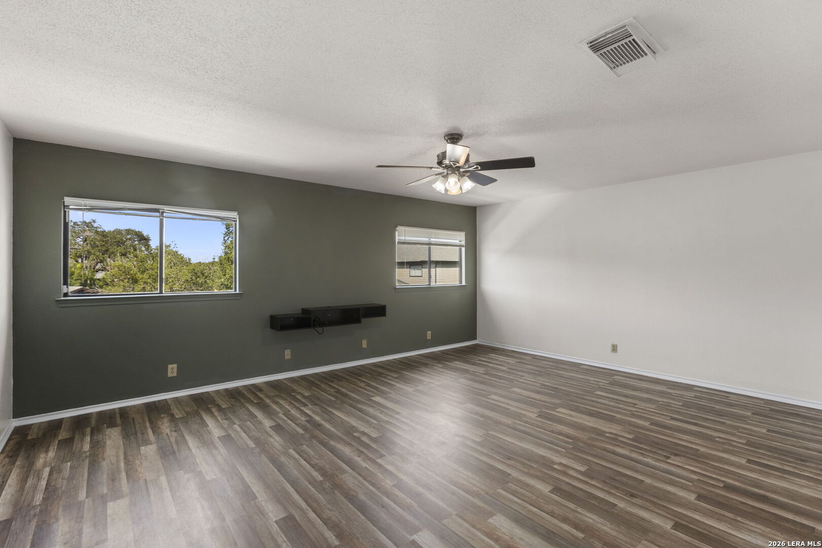 12530 Redrock Oak