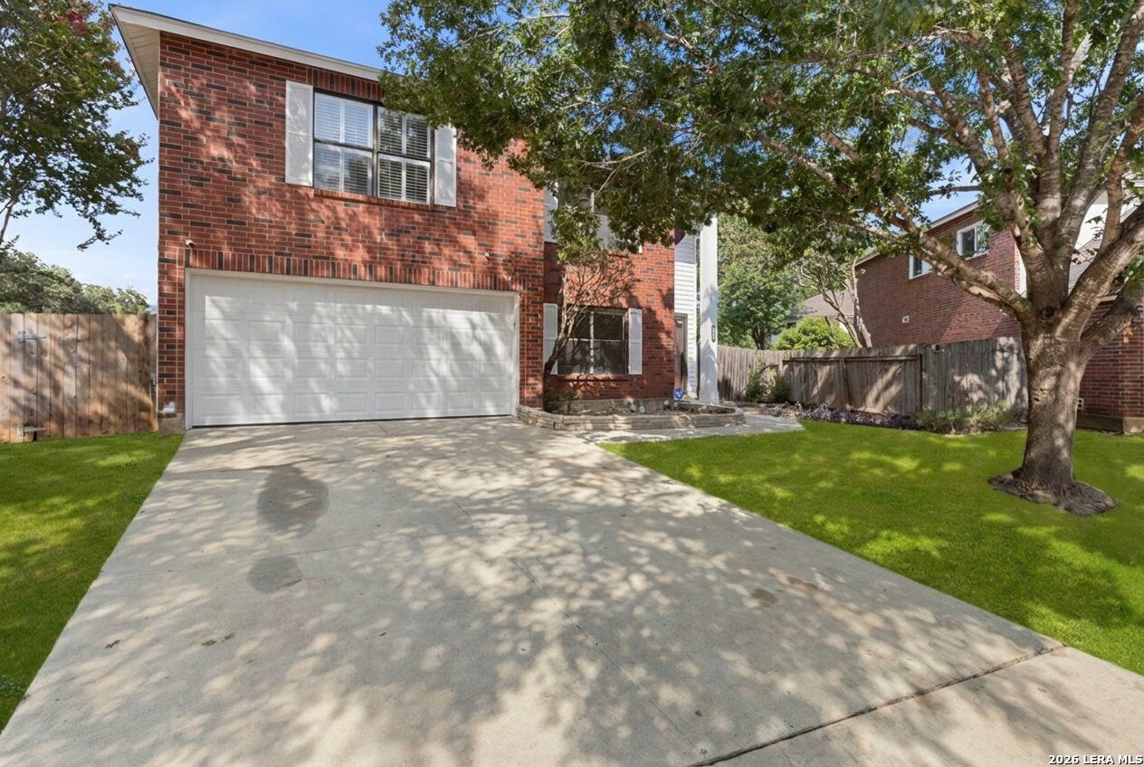 12530 Redrock Oak