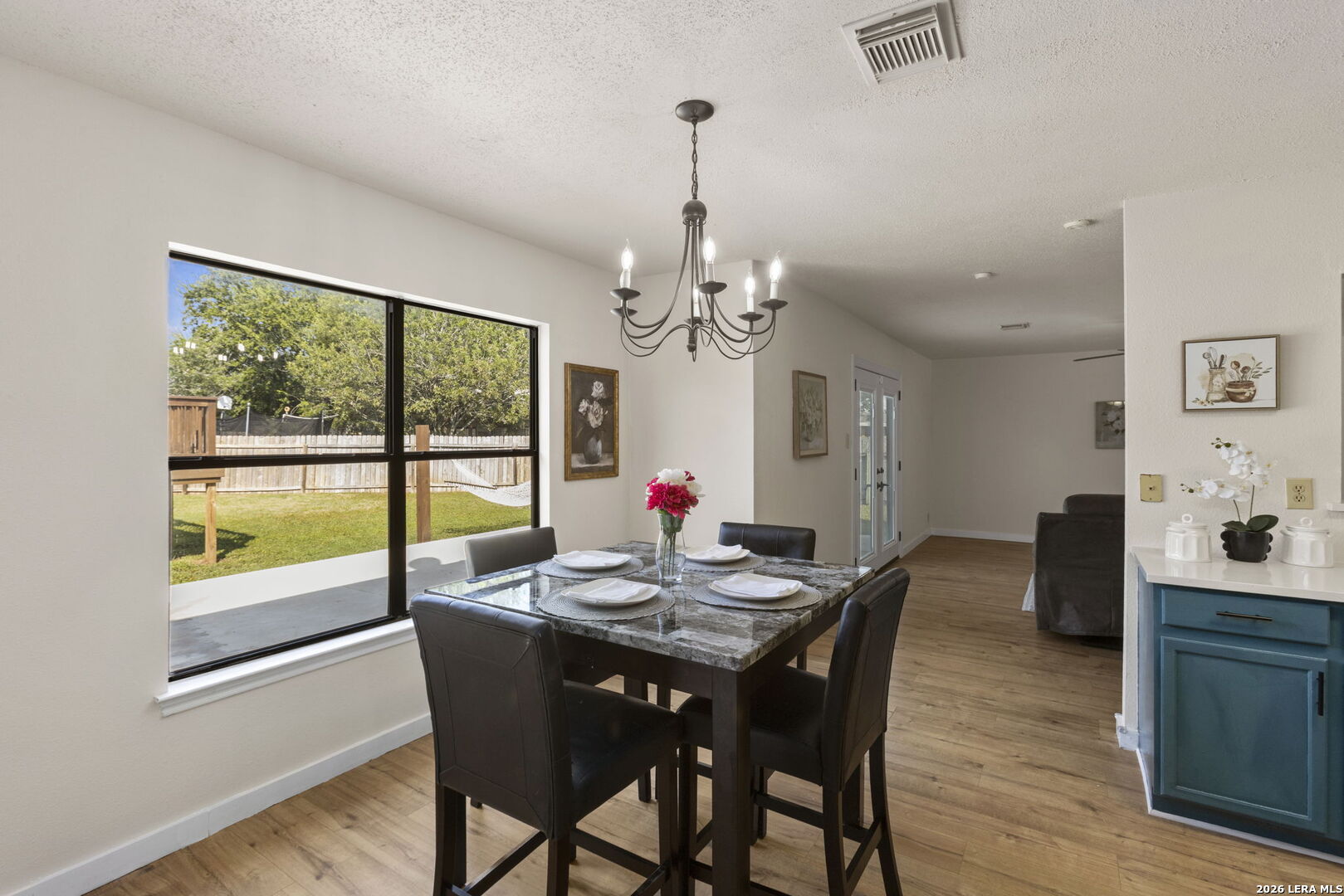12530 Redrock Oak