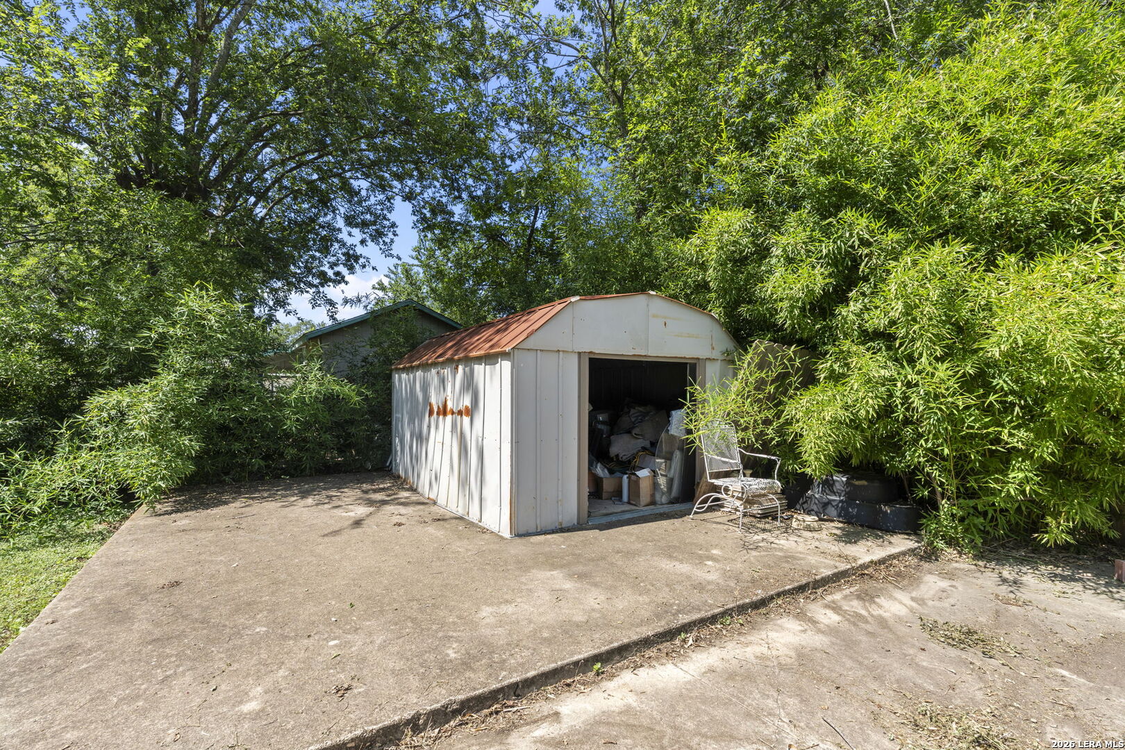 1226 Division Ave