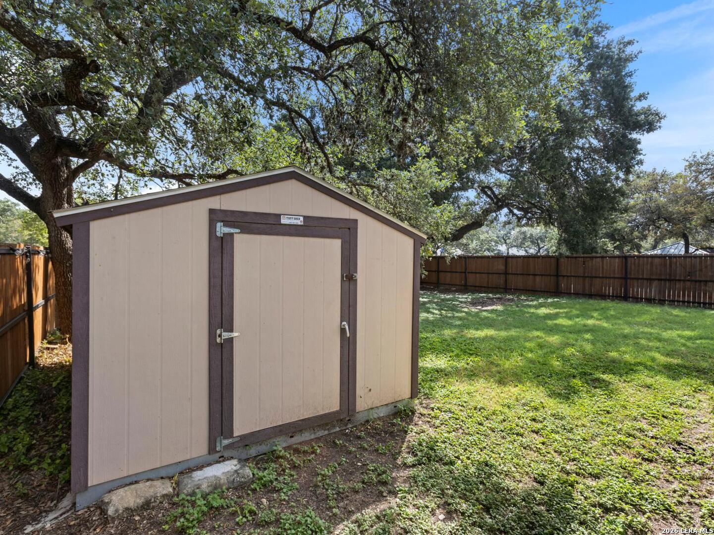 14975 Oak Summit