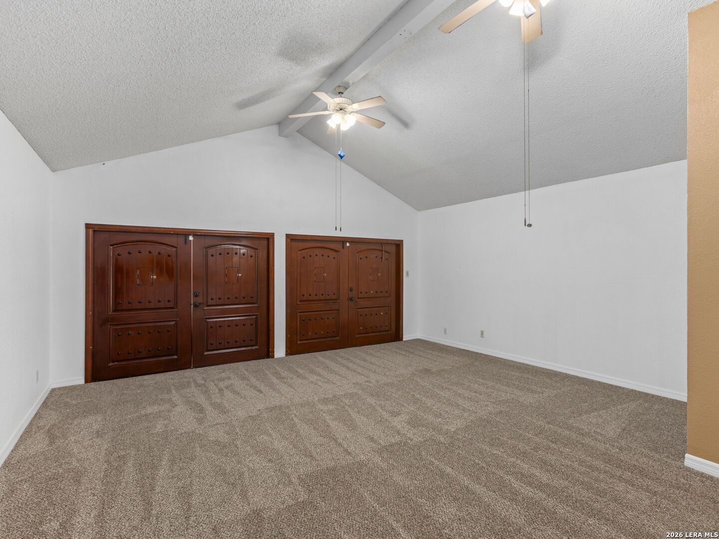 14975 Oak Summit