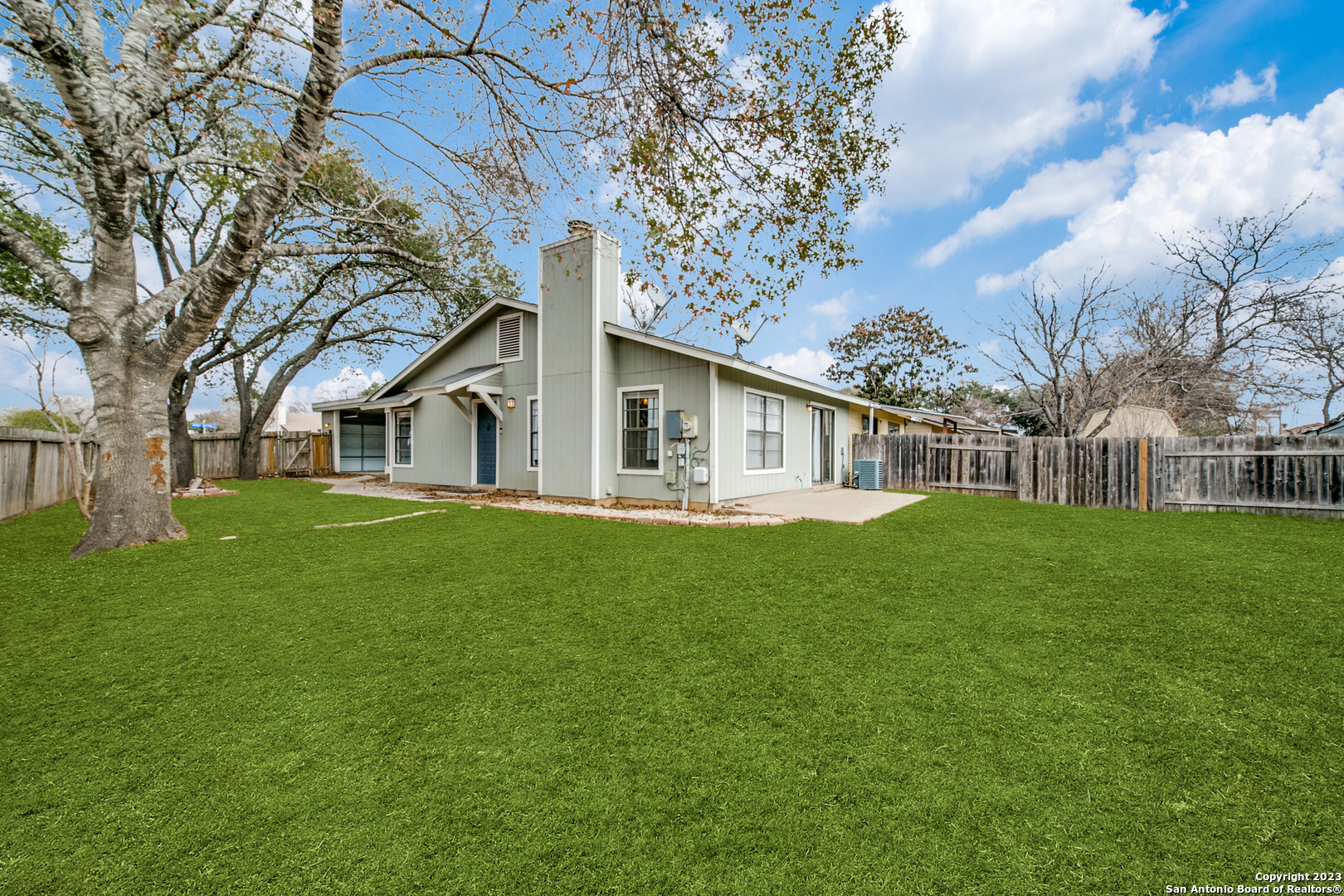6854 Arbor Springs Dr