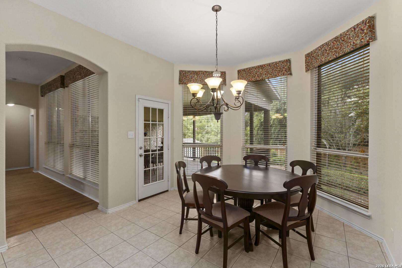 15927 Ponderosa Pass