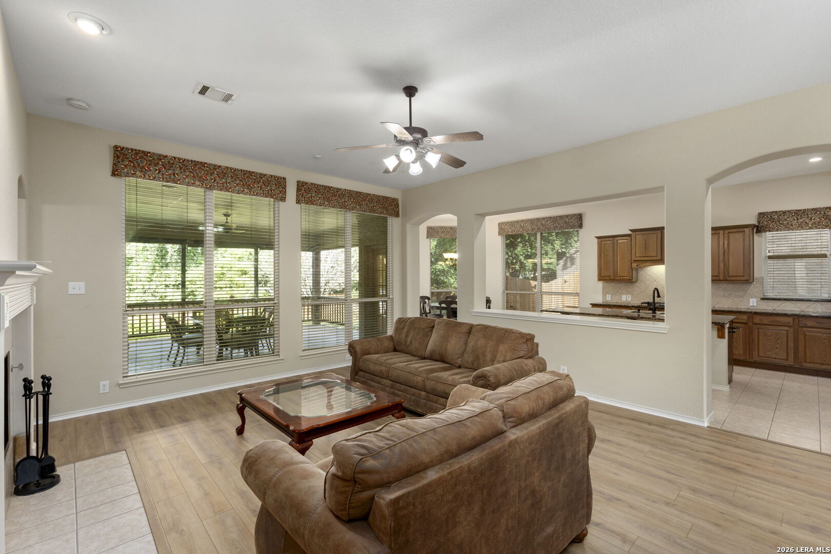 15927 Ponderosa Pass