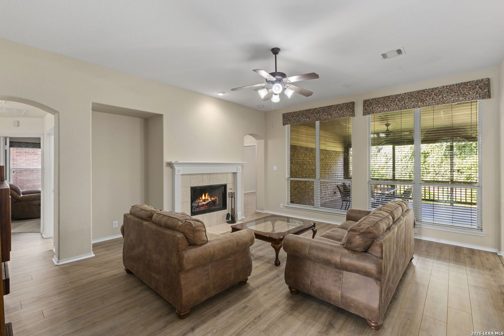 15927 Ponderosa Pass
