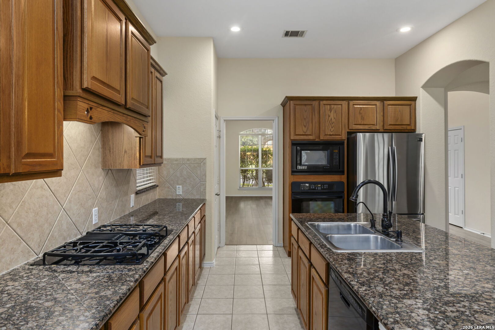 15927 Ponderosa Pass